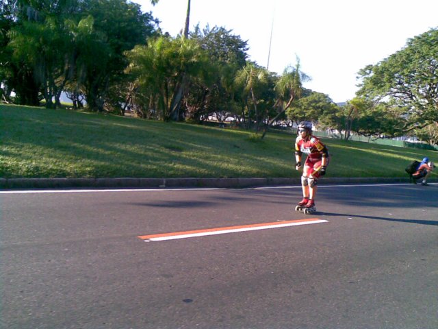 corridafamilyrun8.jpg